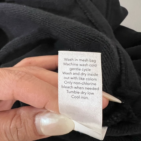 ATHLETA OVERSIZED HOODIE SIZE XS - Picture 7 of 8